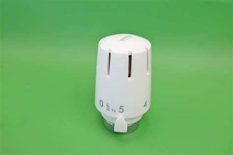 This is a <b>replacement</b> standard <b>head</b> for a Myson <b>TRV</b> 2-way thermostatic radiator valve - NO valve body is included. . Altech replacement trv head